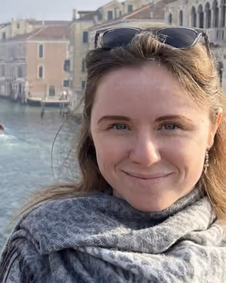 Victoria Doherty, Account Manager